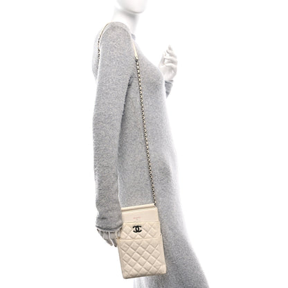 Chanel Calfskin Quilted CC Waiter Clutch With Chain White