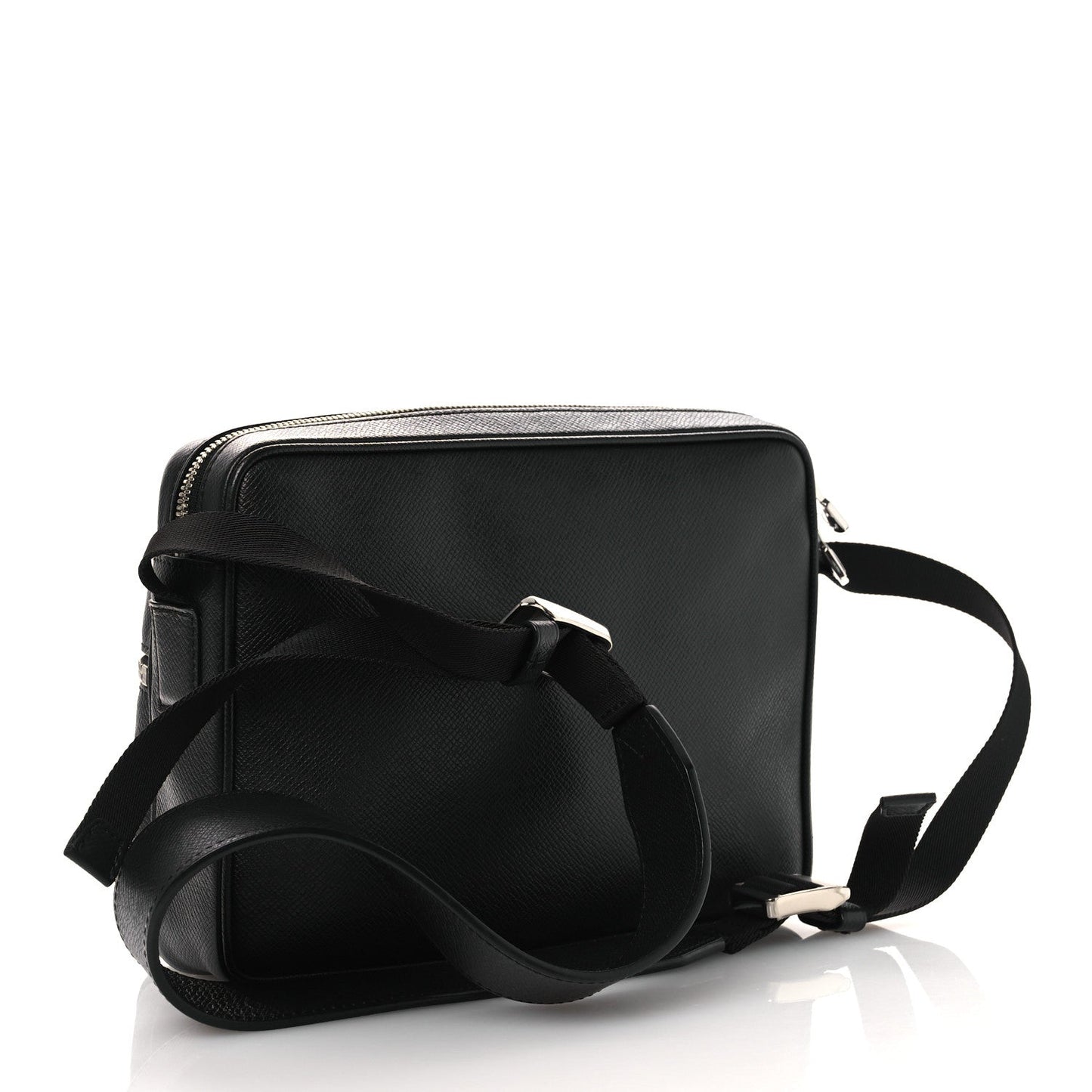 Louis Vuitton Taiga Outdoor Messenger PM Black