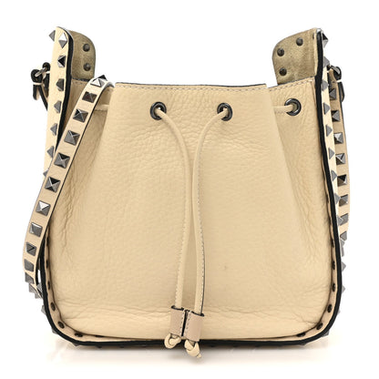 Valentino Garavani Grained Calfskin Rockstud Bucket Bag Ivory